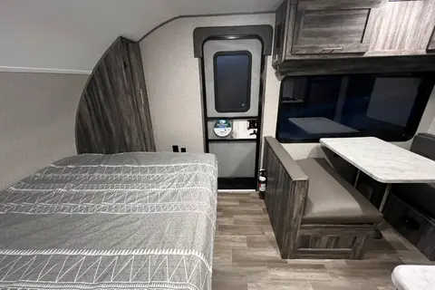 « Isly » Wildwood FSX 179DBK