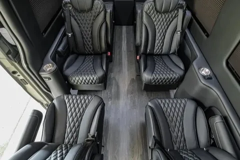 EXECUTIVE OFF ROAD SPRINTER