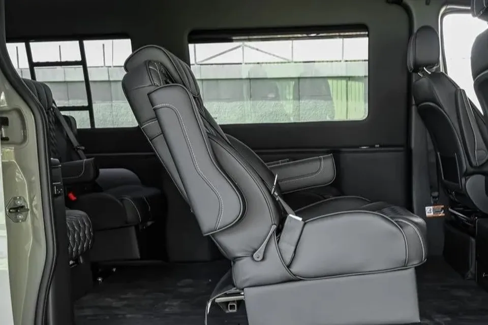 EXECUTIVE OFF ROAD SPRINTER