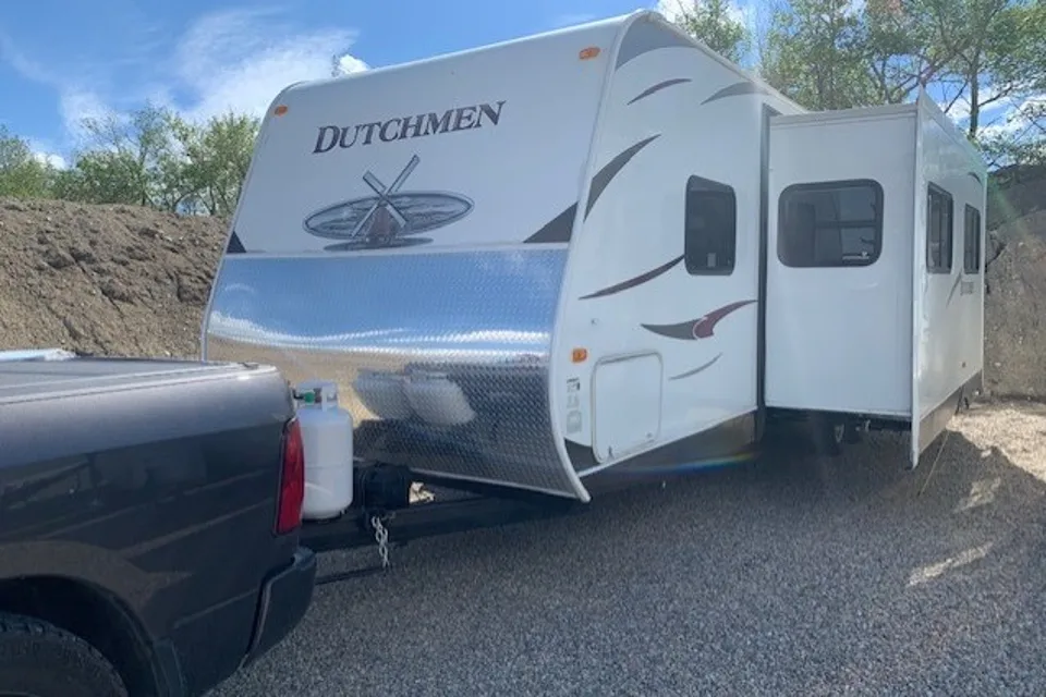 Family Friendly Dutchmen Travel Trailer
