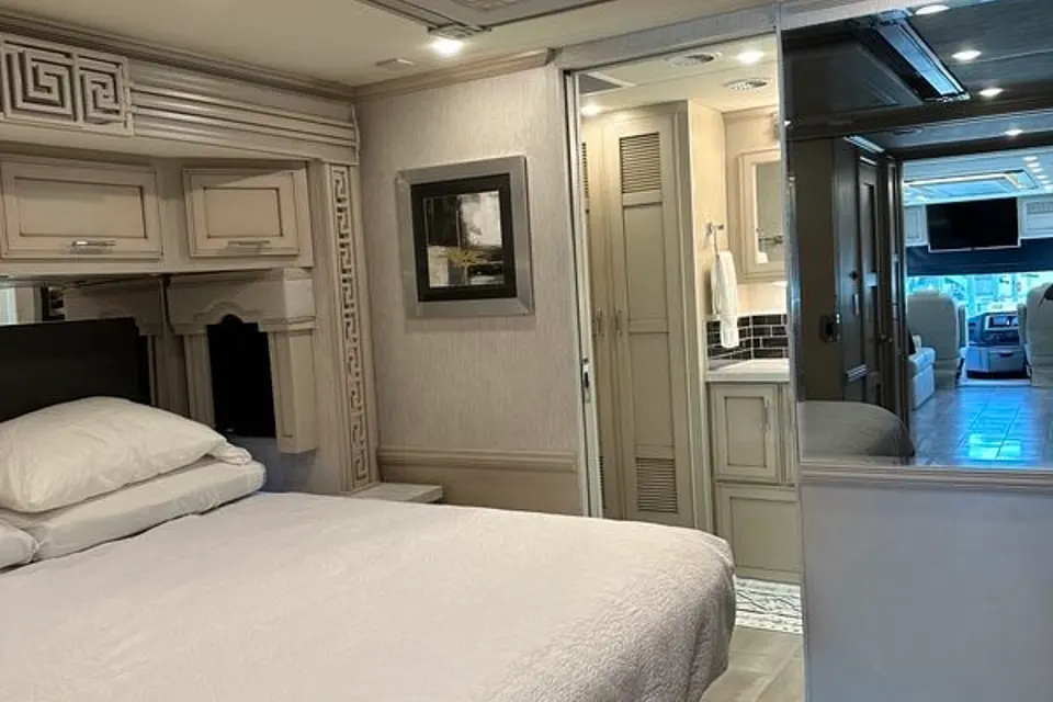 Gayle's Newmar ventana Class A