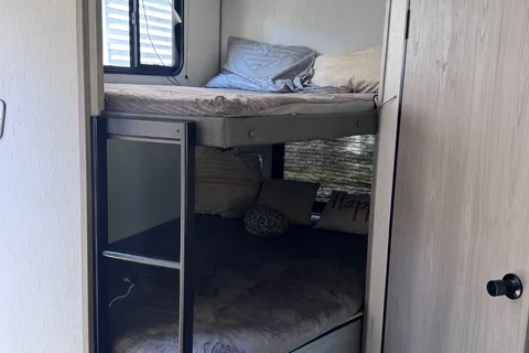 The Nate & Jess Hideaway 🏕️