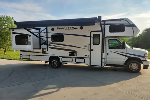 Sal's Forest River Forester Class C