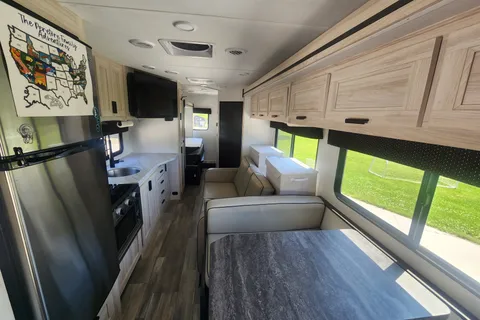 Sal's Forest River Forester Class C