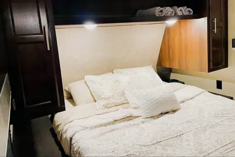 Island Roads RV