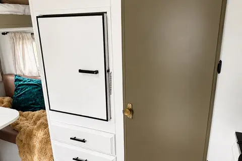 The Cozy Tow-A-Way