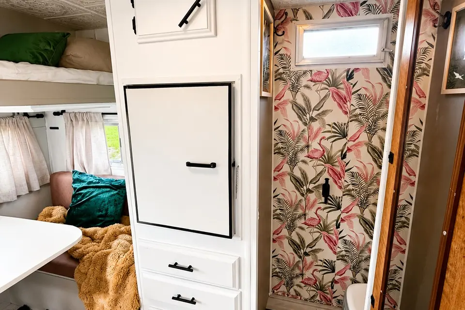 The Cozy Tow-A-Way