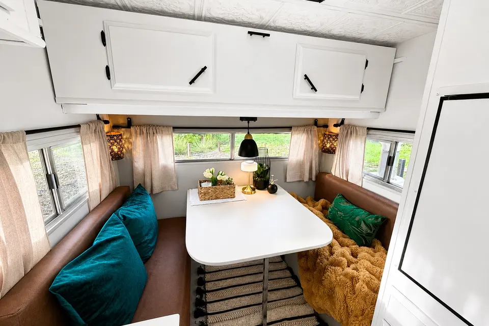 The Cozy Tow-A-Way