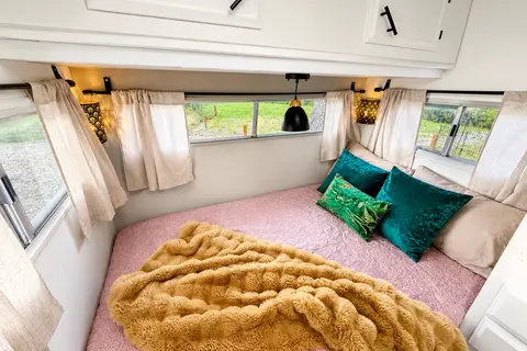 The Cozy Tow-A-Way
