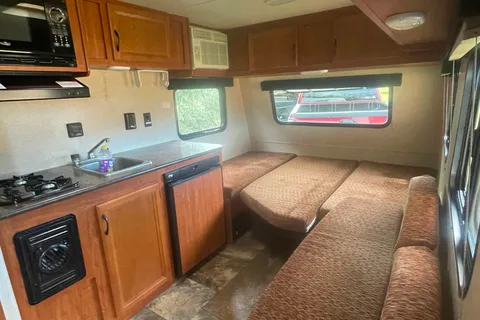  Jayco 14RB Travel Trailer  16' ( Free Quemahoming Dam delivery)  