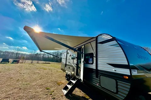 2024 BRAND NEW! Jayco Jay Flight 235MBH Travel Trailer