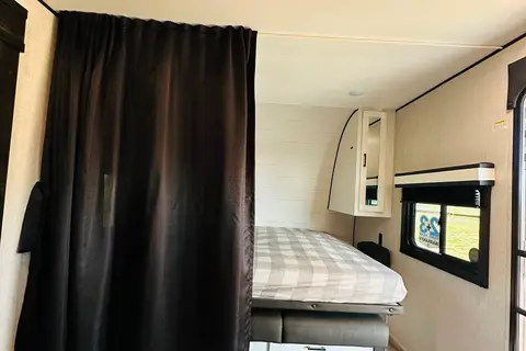 2024 BRAND NEW! Jayco Jay Flight 235MBH Travel Trailer