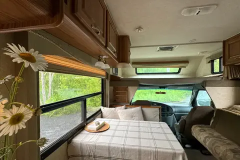 Van Life Classe C