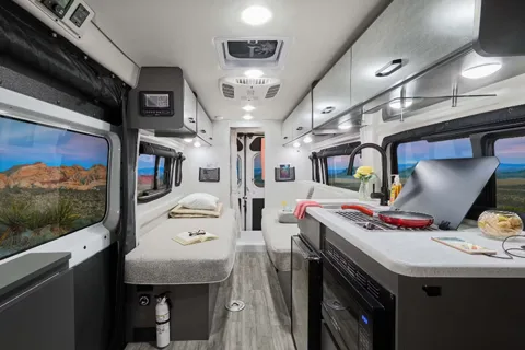 Escape Key Luxury Adventure Camper Van Rental – Palm Beach