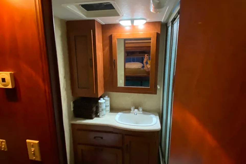 Bunk Up in this Class C that sleeps 8 -pkus ask about our other models!