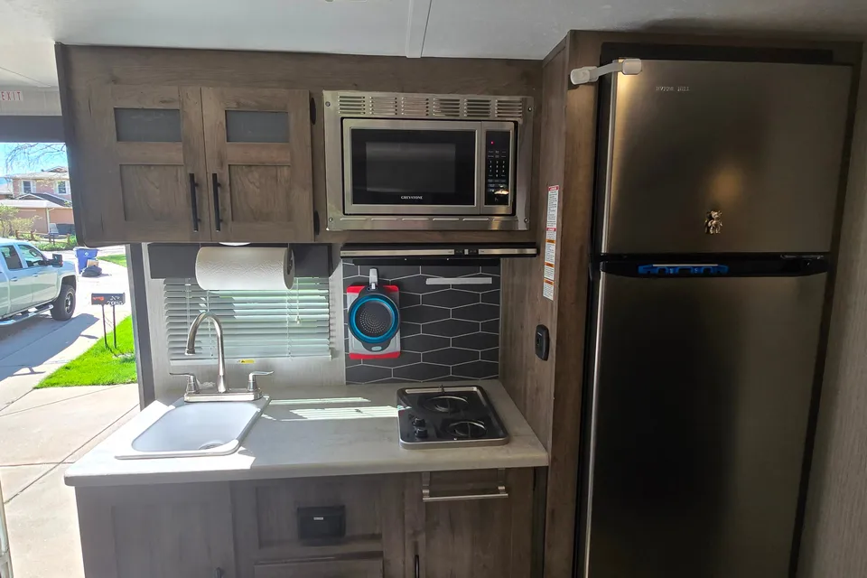 Palomino Puma 18SSX Travel Trailer