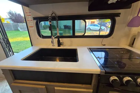 Kevin's Keystone Springdale 222RDWE Travel Trailer