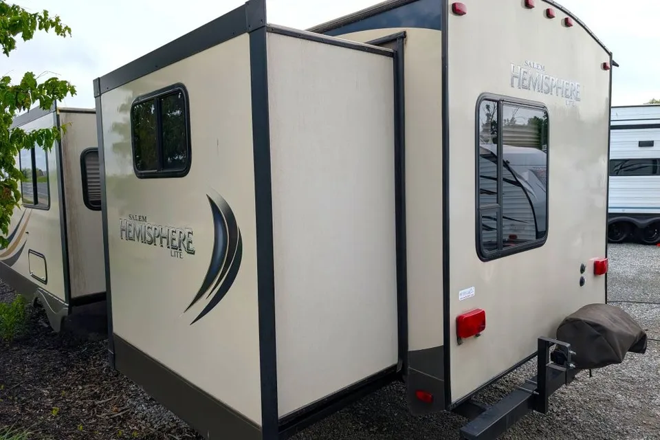 Michael's Forest River SALEM HEMISPHERE Travel Trailer