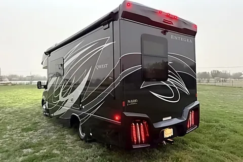 WiFi - Luxurious - Diesel - Great MPG