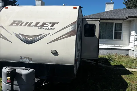 Kyle's Keystone Bullet Travel Trailer