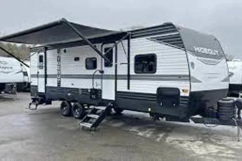 *Adventurous* 2023 Keystone Hideout: Sleeps 8