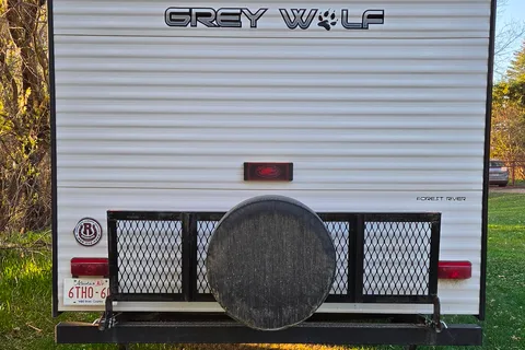Forest River Grey Wolf 26DSJE Travel Trailer