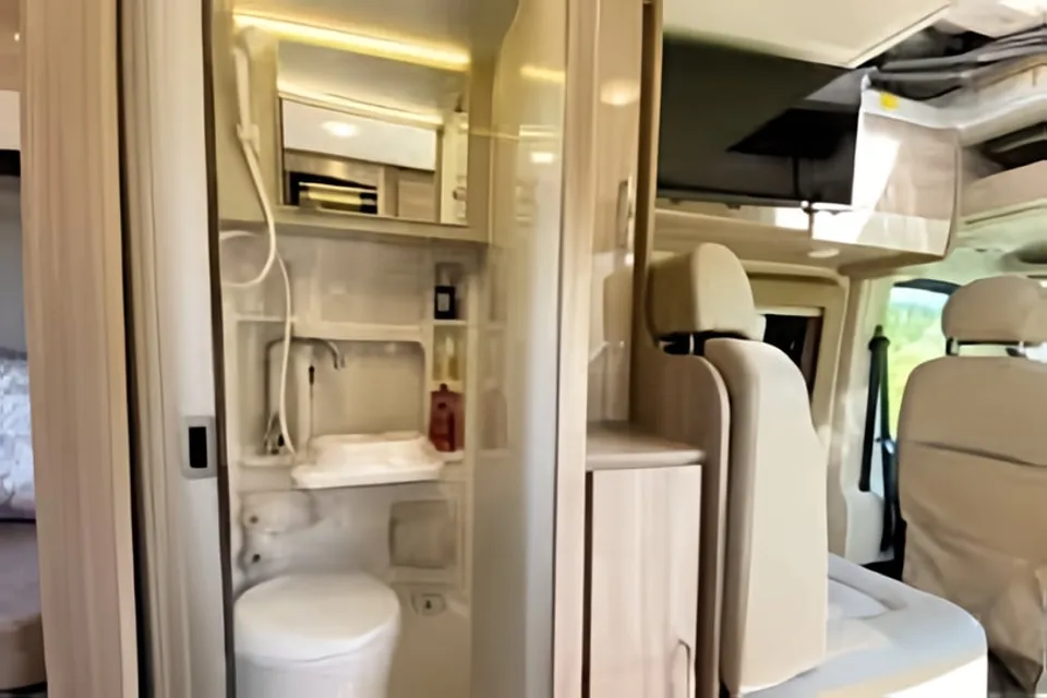 Thor Motor Coach Sequence Class B