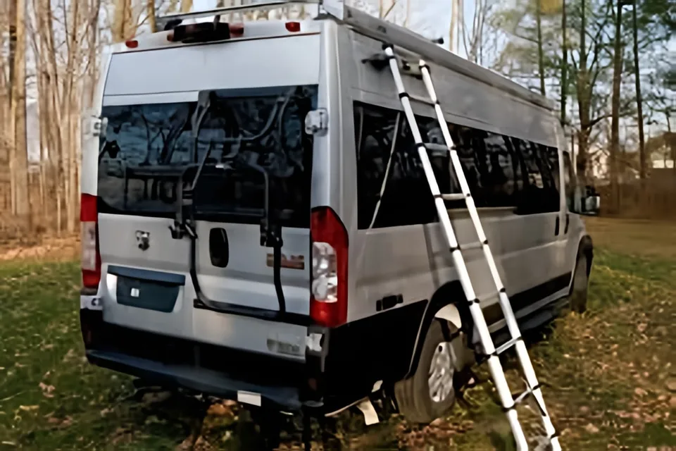 Thor Motor Coach Sequence Class B
