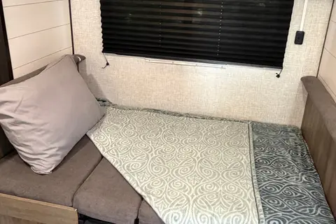 Easy Tow Bunkhouse | 7' Wide w/Slide-Out | Off-Grid