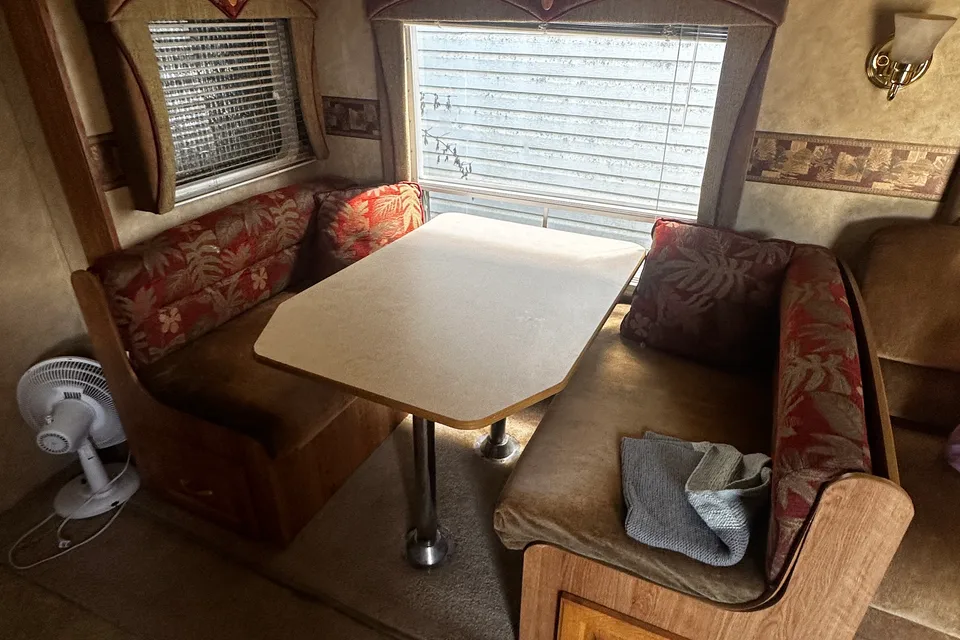 Lynne's Jayco 27.5 BHS Jay Flight Fifth Wheel
