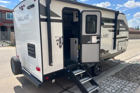 Heartland Mallard M210RB Travel TrailerFlores enterprises