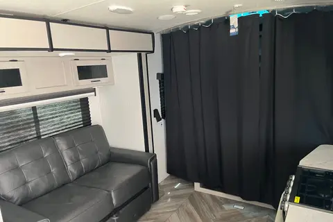 Heartland Mallard M210RB Travel TrailerFlores enterprises