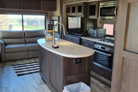 Grand Design 367BHS Fifth Wheel