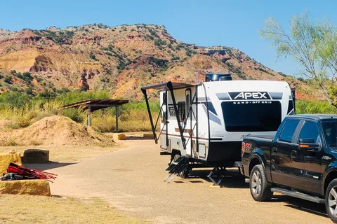 leo's Coachmen Apex Travel Trailer