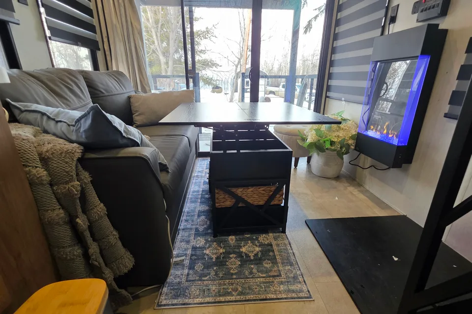 Lindy's Forest River Timberwolf 20og Travel Trailer