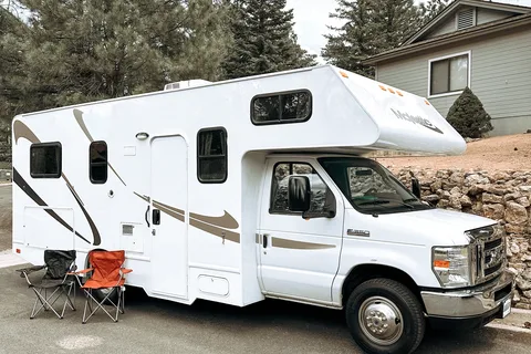 New listing!! 2019 full furnished RV