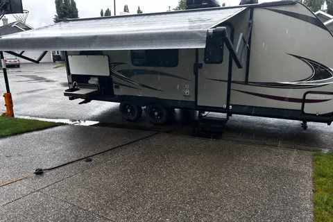 Gallant's Coleman Light Travel Trailer
