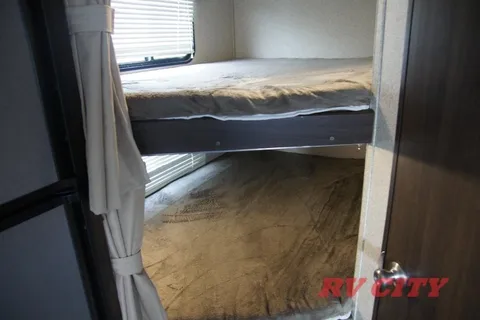 Richard's Little Springdale 240BHE Travel Trailer