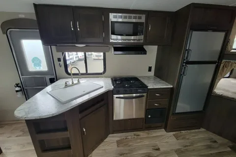 Richard's Little Springdale 240BHE Travel Trailer
