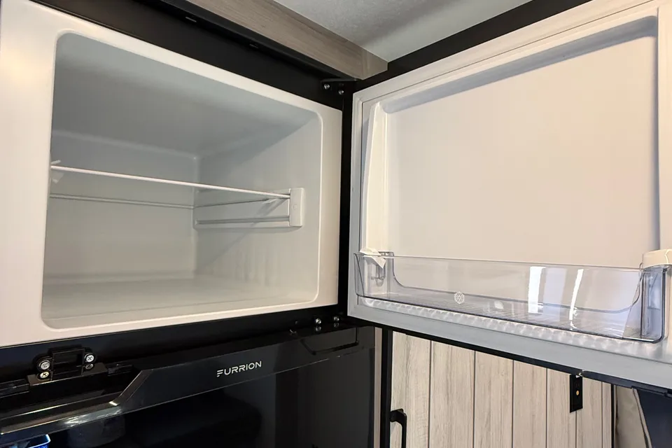 Krista's Dutchmen Kodiak 27SBH Travel Trailer