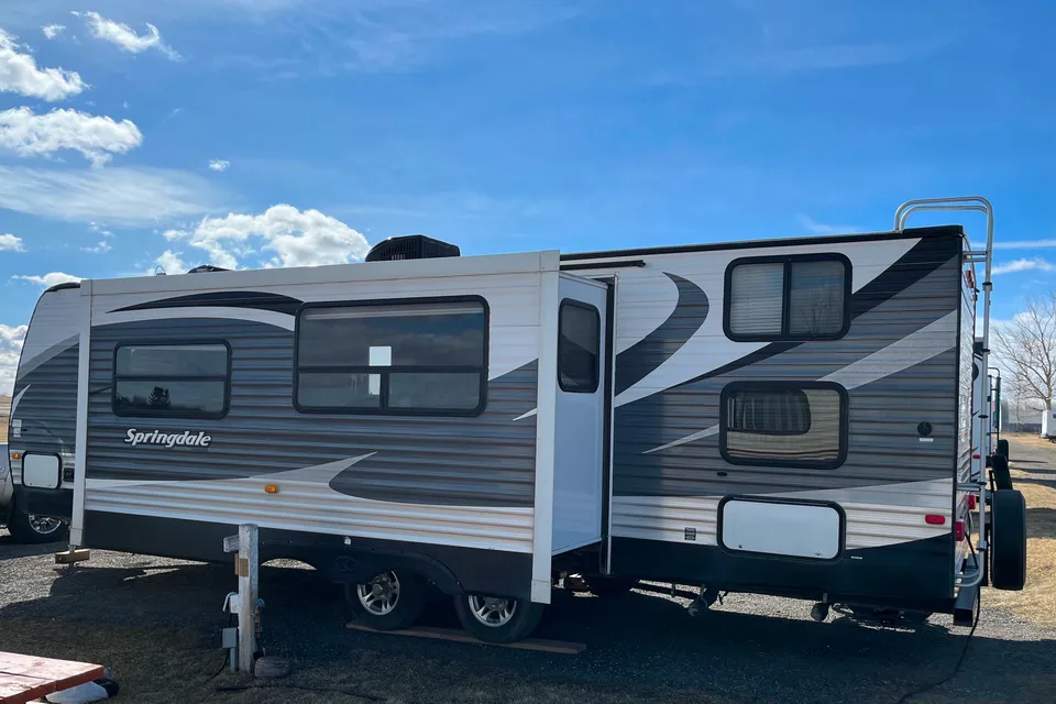 Springdale 282bh Travel Trailer