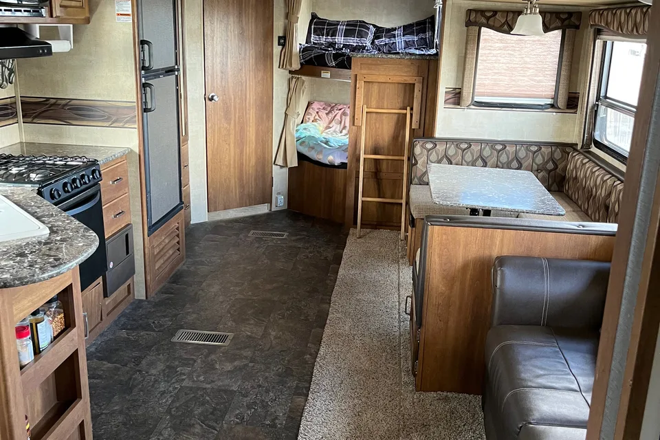 Springdale 282bh Travel Trailer