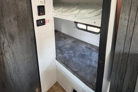 Horton’s Keystone Hideout Travel Trailer