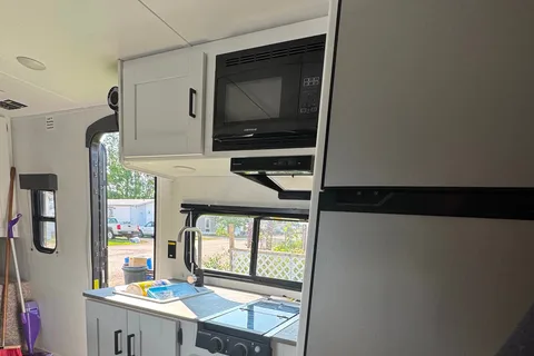 Horton’s Keystone Hideout Travel Trailer