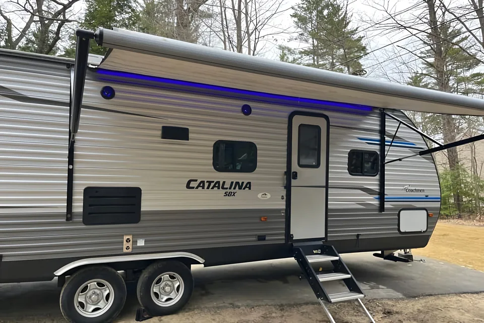 Coachmen Catalina SBX Travel Trailer
