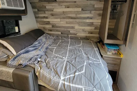Cozy Camper Sandbanks PEC