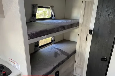 Do S'More Camping 19FT