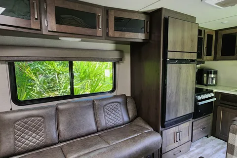 Grand Design Transcend Bunkhouse