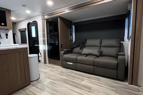 2025 Alliance RV Delta Travel Trailer
