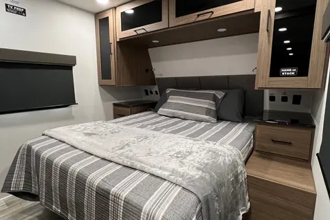 2025 Alliance RV Delta Travel Trailer
